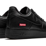 Nike Supreme x Air Force 1 Low - Black'